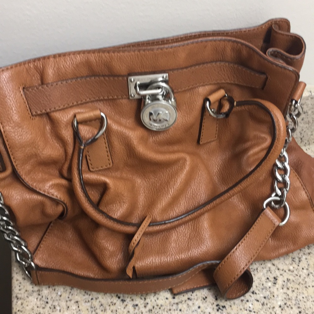 Michael Kors Hamilton Tote. Tan and silver